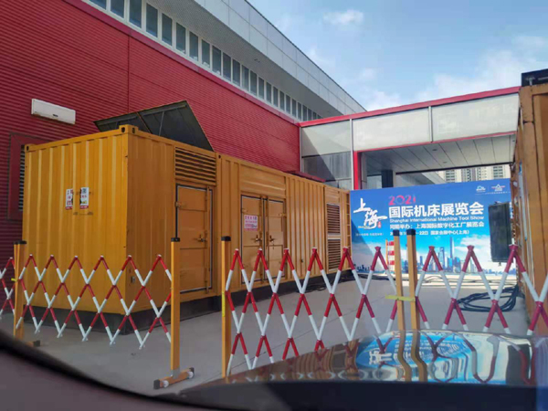 海阳发电车出租-发电机无电压或电压太低怎么办？