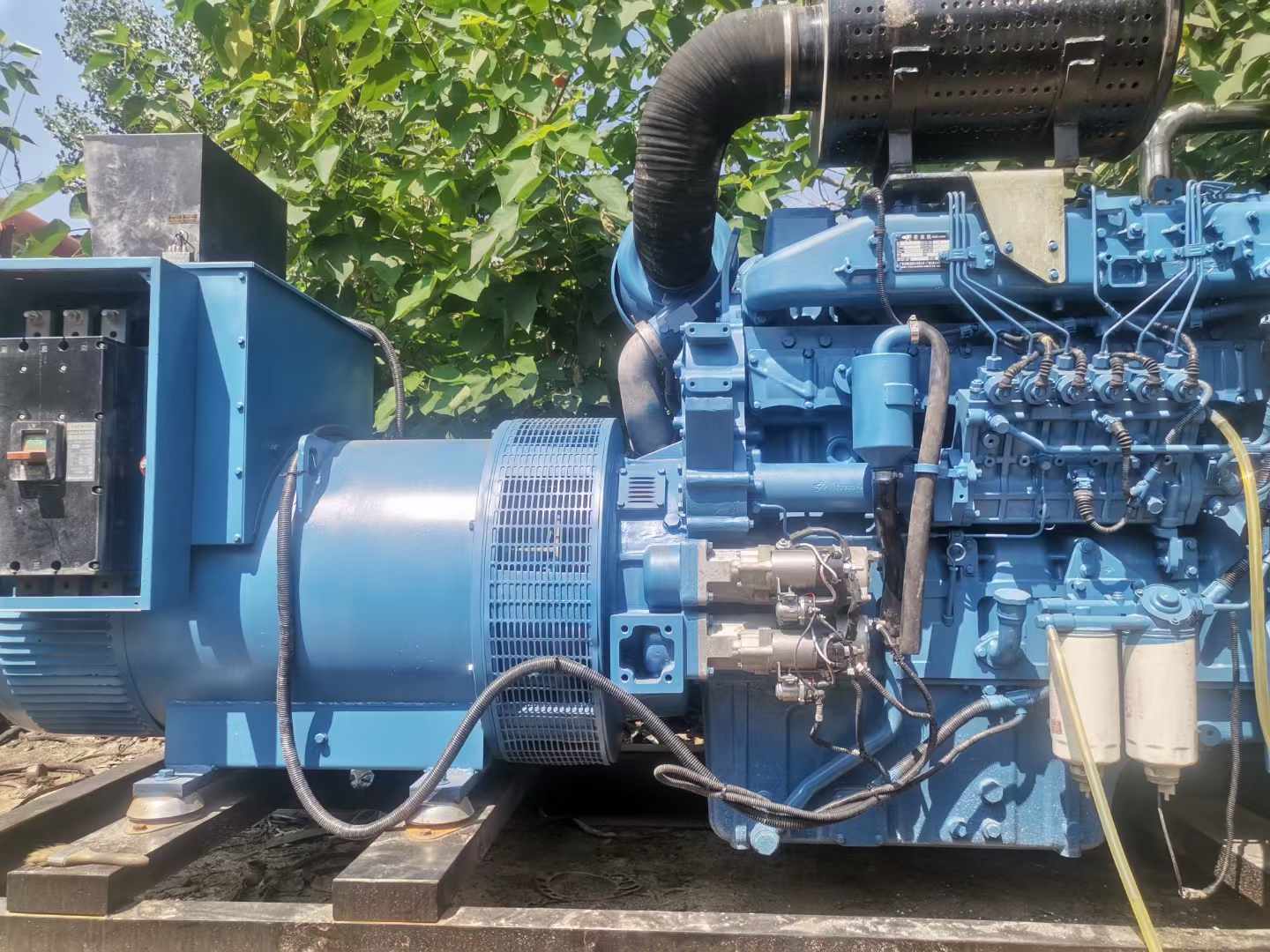 海阳详细说明降低 800kW 柴油发电机输出电流波动的方法