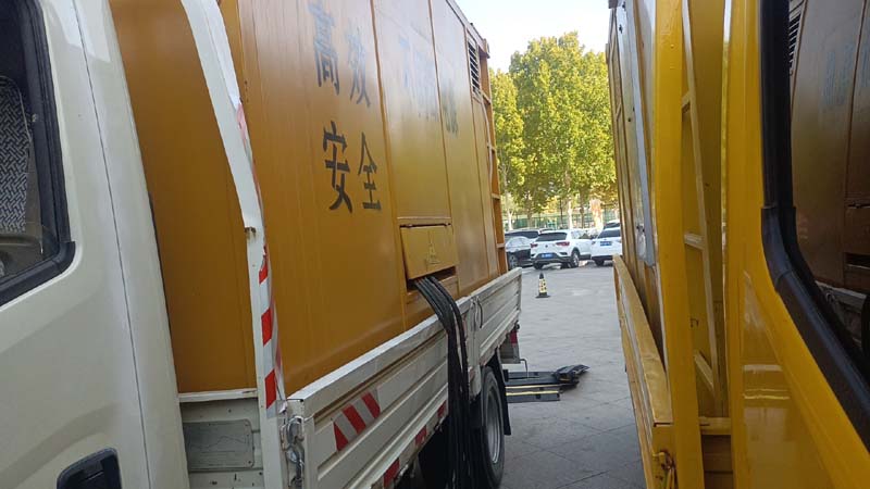 海阳如何判断柴油发电机组和UPS电源的切换时间是否符合要求？