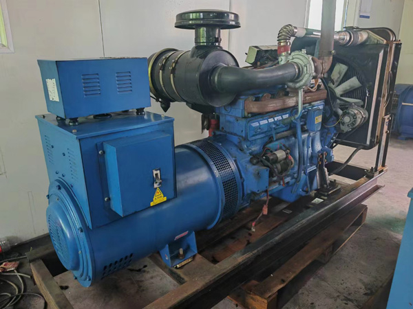 海阳100kW柴油发电机组使用多级机油有哪些优缺点？